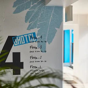 3* ホテル 8hotel